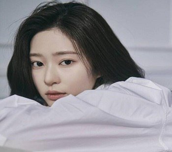 Tình dục mới của Minju quyến rũ